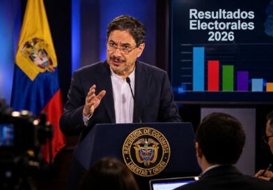 En un acto de responsabilidad democrática, el candidato del Pacto Histórico aceptó el triunfo de su oponente, aunque advirtió sobre "graves vicios" en el proceso y la intervención extranjera.