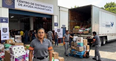 Funcionarios de la FGR y ciudadanía se unen en un esfuerzo sin precedentes para recolectar víveres que serán enviados a los damnificados por los terremotos en Venezuela